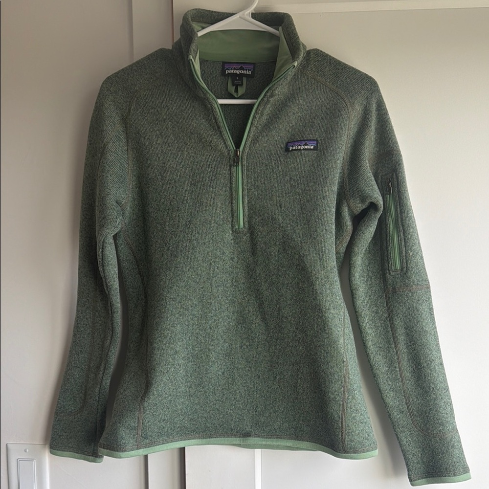 Patagonia Women's Green 1/4-Zip Fleece Pullover